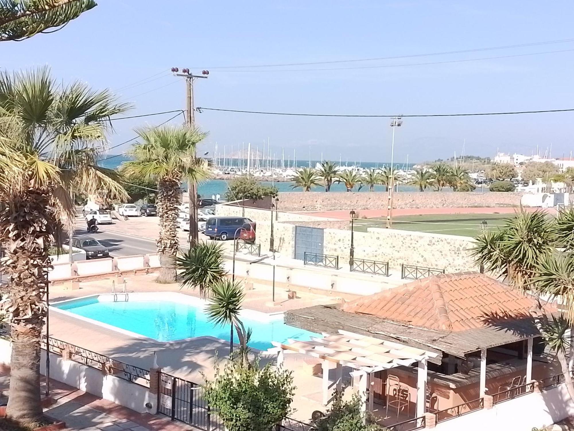 Miranta Hotel - Apartments & Studios Aegina Bagian luar foto