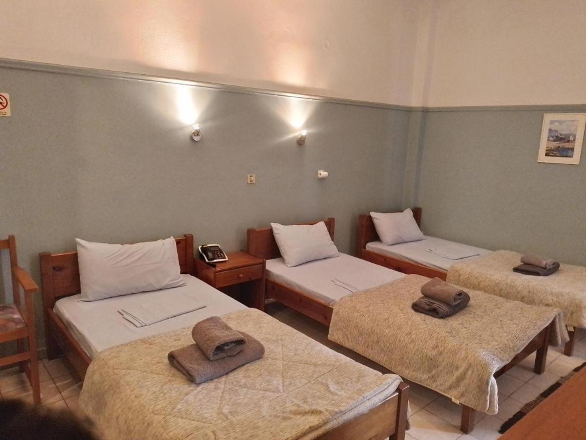 Miranta Hotel - Apartments & Studios Aegina Bagian luar foto