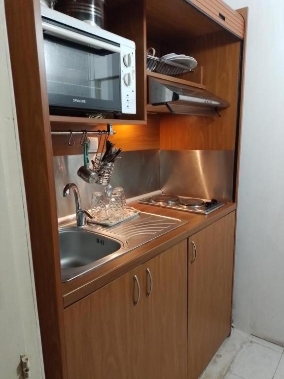 Miranta Hotel - Apartments & Studios Aegina Bagian luar foto