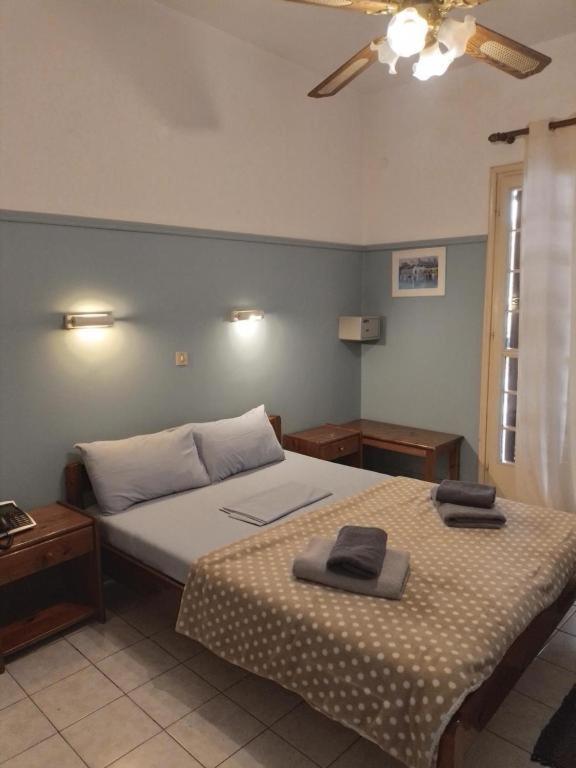 Miranta Hotel - Apartments & Studios Aegina Bagian luar foto